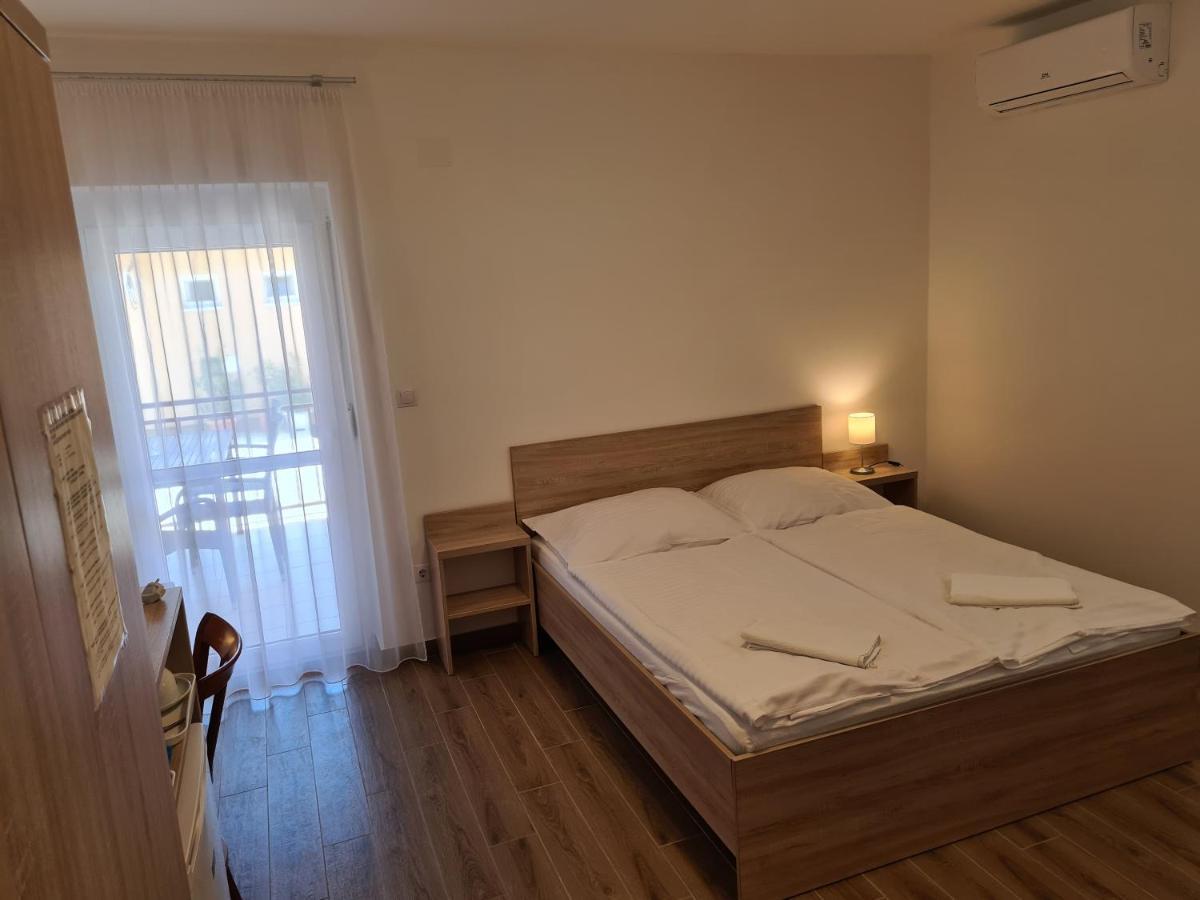 Tancsics Vendeghaz Hotel Siófok Eksteriør billede
