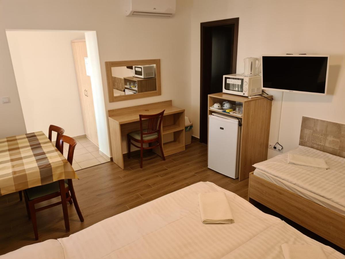 Tancsics Vendeghaz Hotel Siófok Værelse billede