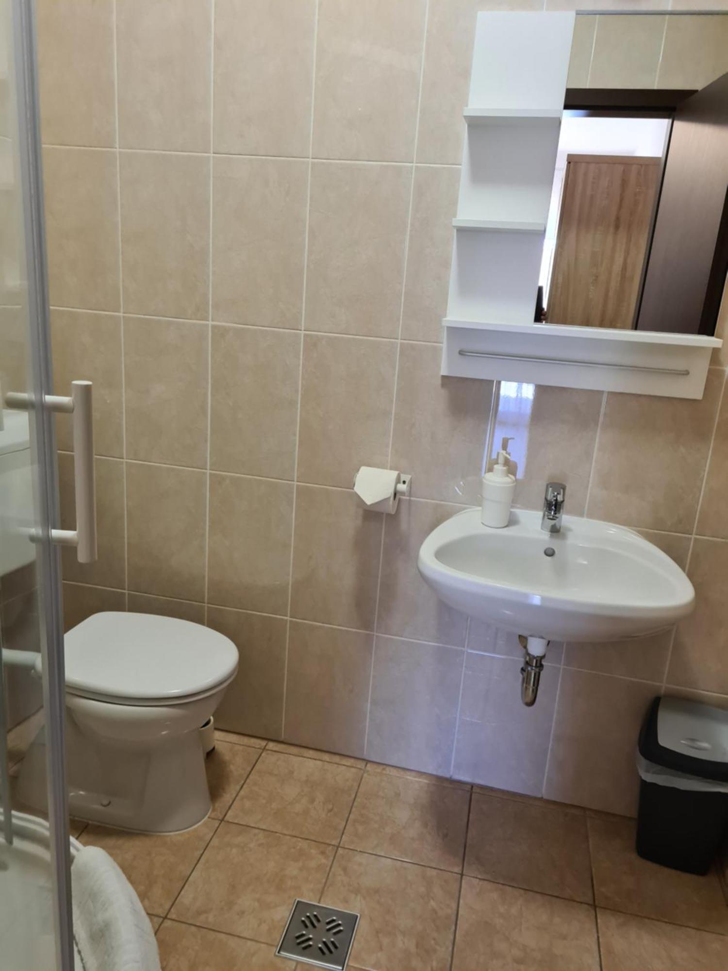 Tancsics Vendeghaz Hotel Siófok Værelse billede