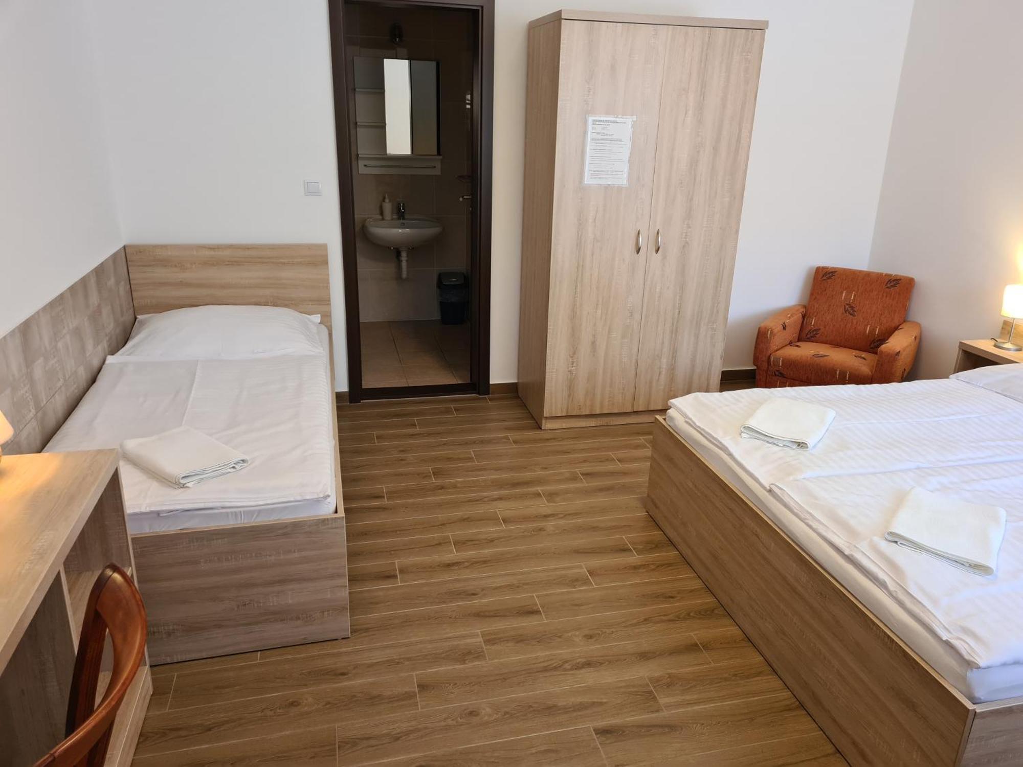 Tancsics Vendeghaz Hotel Siófok Værelse billede
