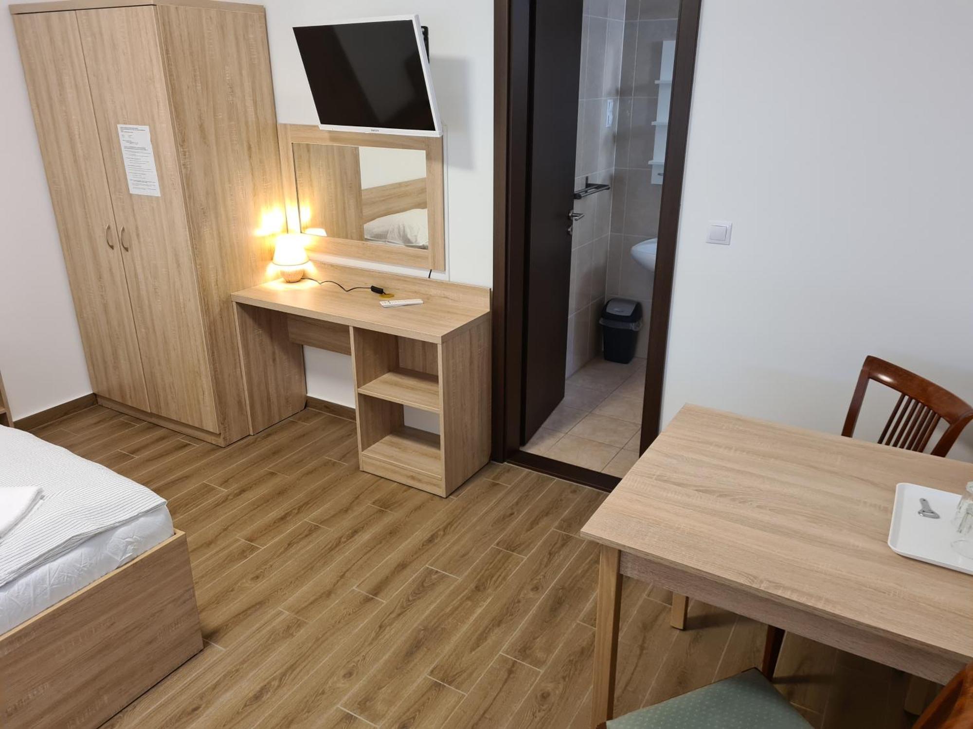 Tancsics Vendeghaz Hotel Siófok Værelse billede