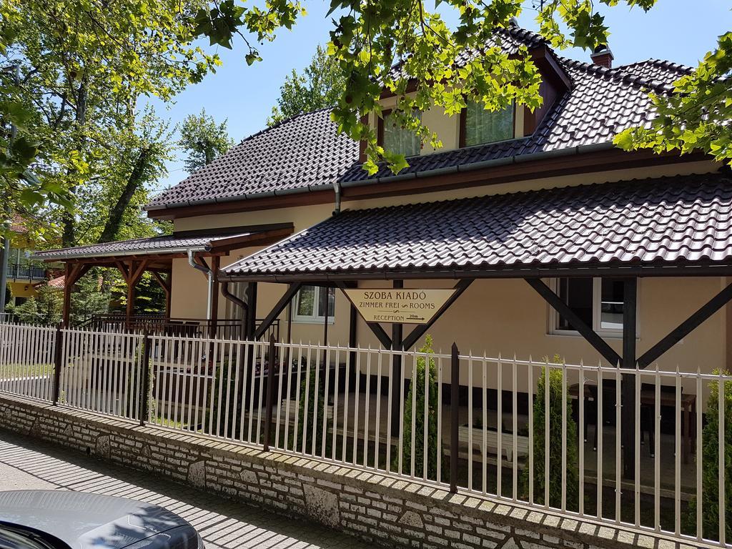 Tancsics Vendeghaz Hotel Siófok Eksteriør billede